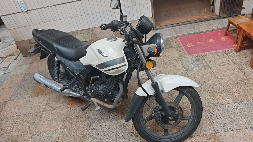 二手济南铃木QS150悍骏
