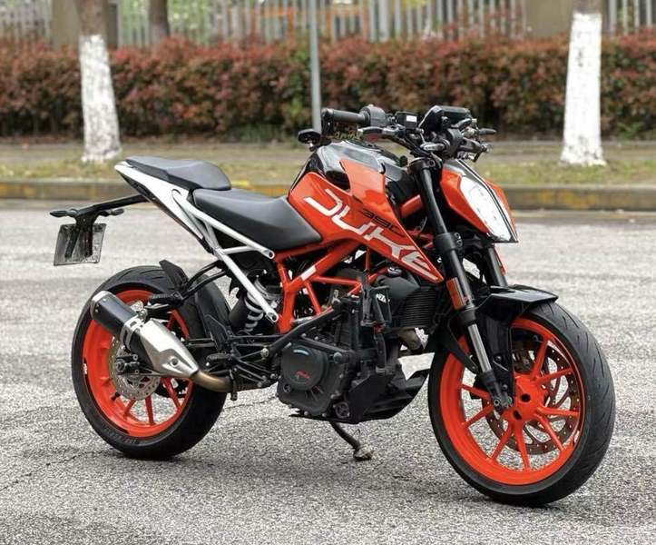 二手KTMR2R390 Duke