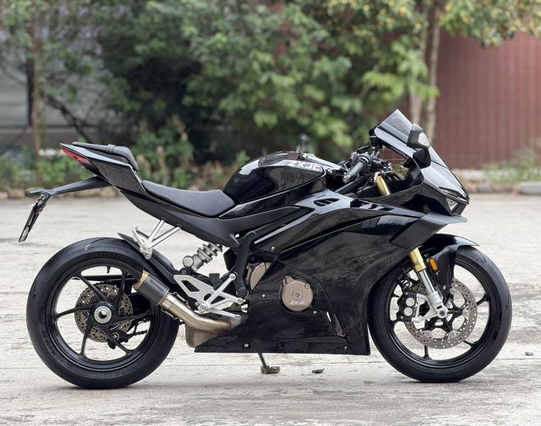 二手张雪机车500RR
