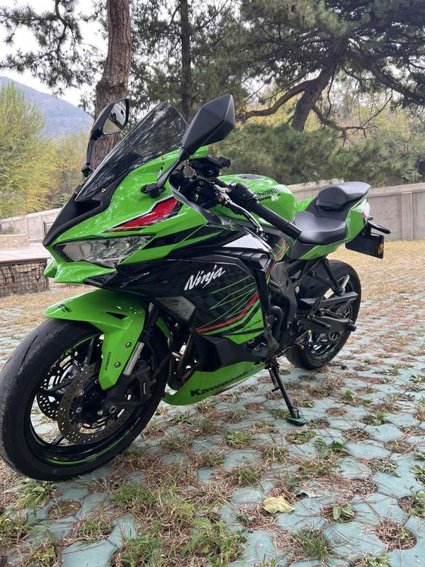 二手川崎ZX-4R