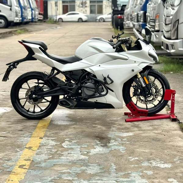 二手春风250SR