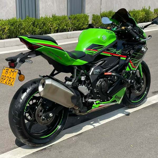 二手川崎ZX-4R