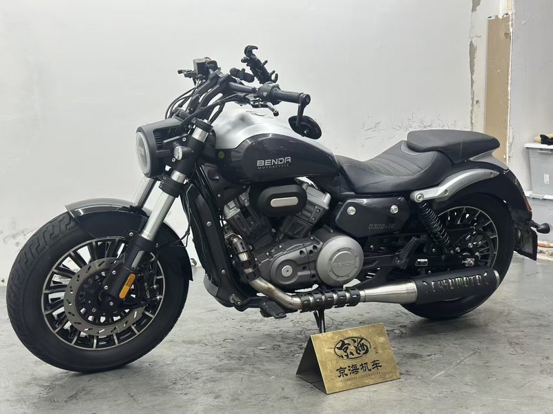 二手奔达Rock300 灰石