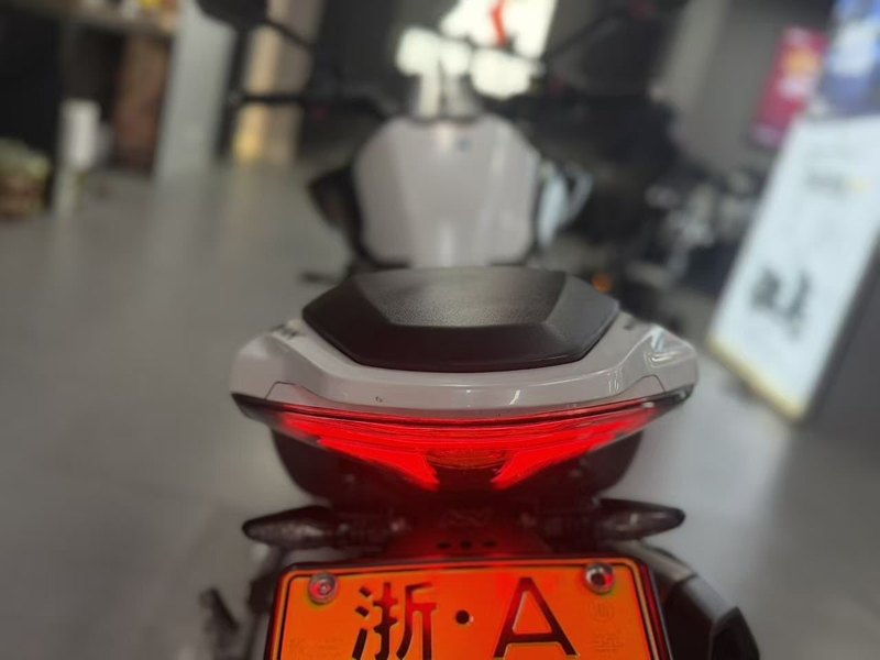 二手春风800NK