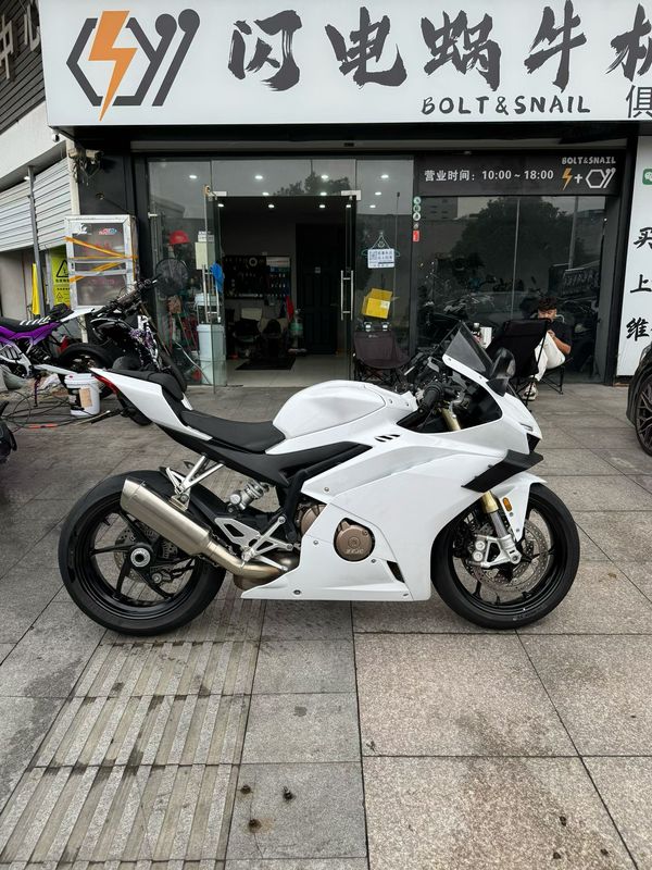 二手张雪机车500RR