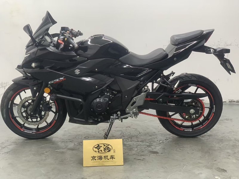 二手豪爵铃木GSX250R