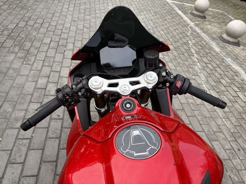 二手张雪机车500RR