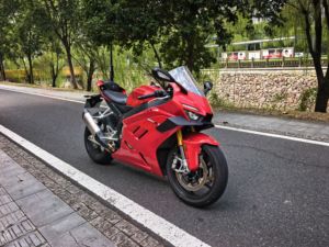 二手张雪机车820RR