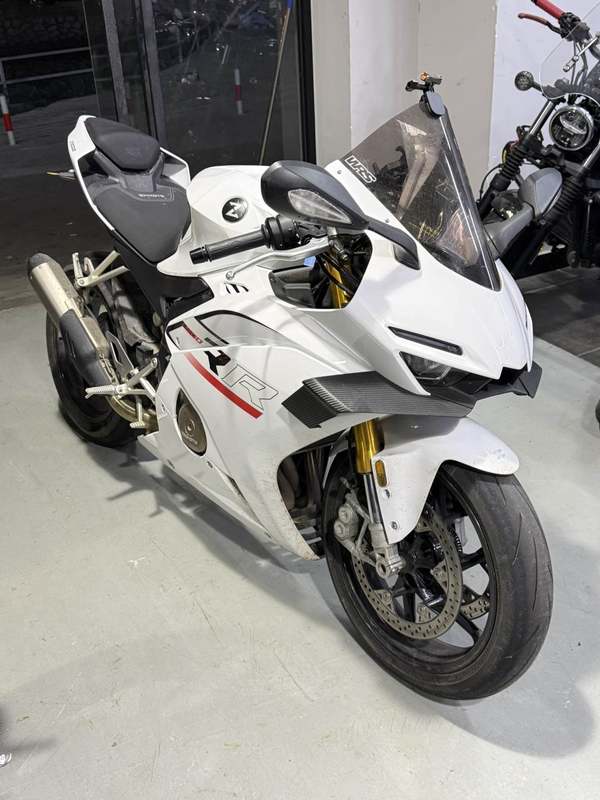 二手张雪机车500RR