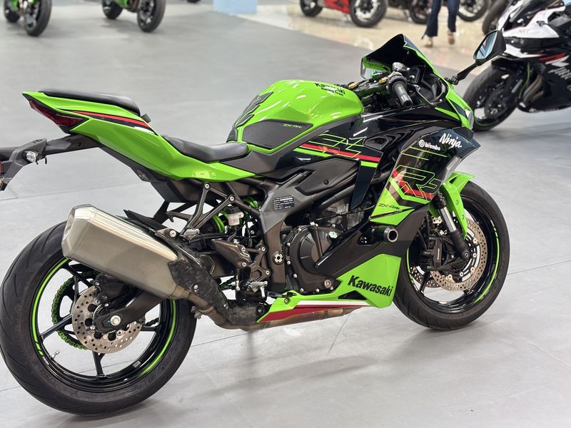 二手川崎ZX-4R