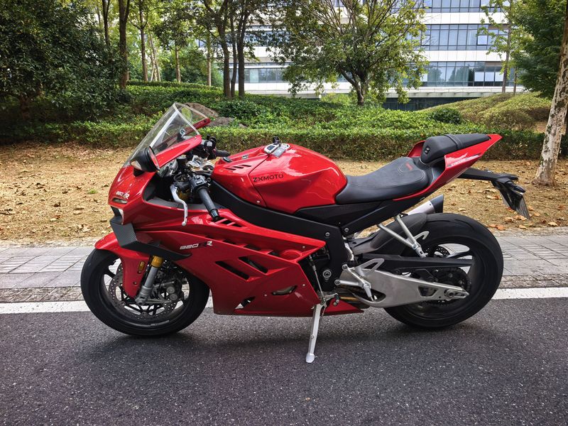 二手张雪机车820RR