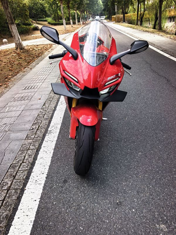 二手张雪机车820RR