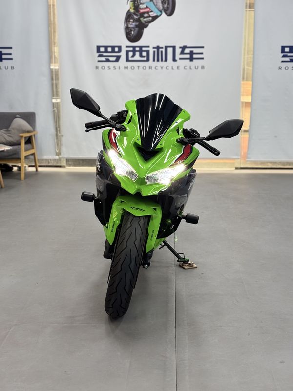 二手川崎ZX-4R