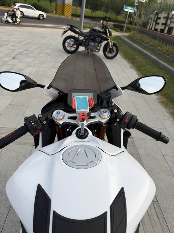 二手张雪机车500RR
