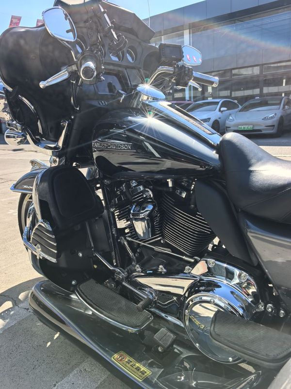 二手哈雷戴维森Tri Glide