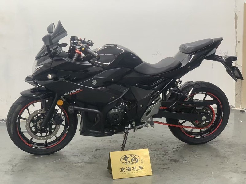 二手豪爵铃木GSX250R