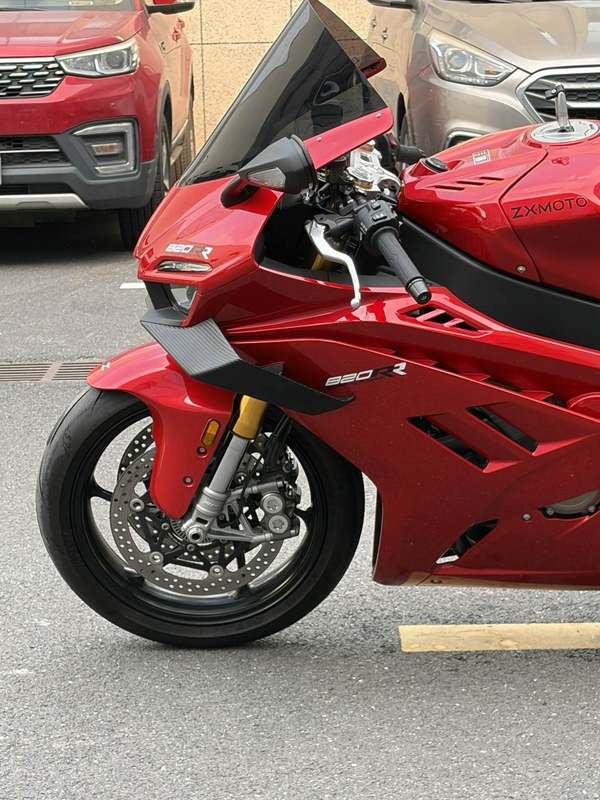 二手张雪机车820RR