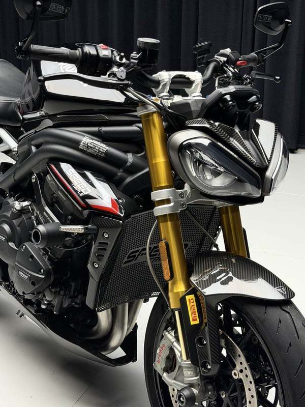 二手凯旋Speed Triple 1200