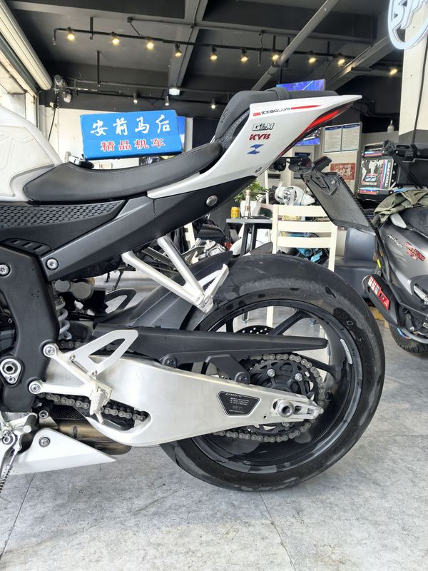 二手张雪机车820RR