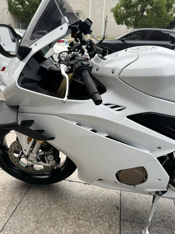 二手张雪机车500RR