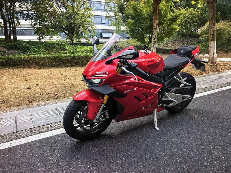 二手张雪机车820RR