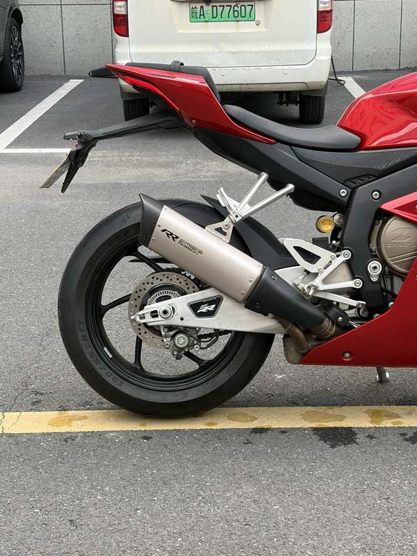 二手张雪机车820RR