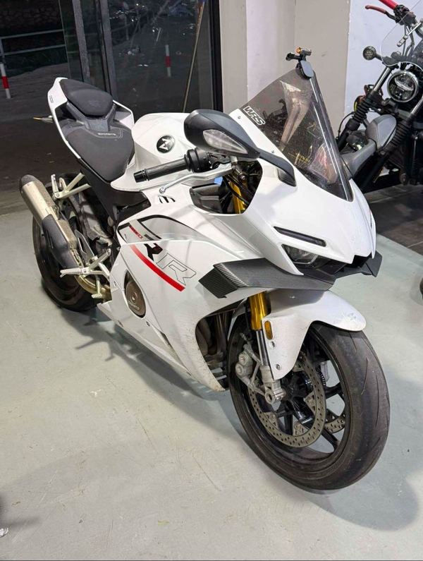 二手张雪机车500RR