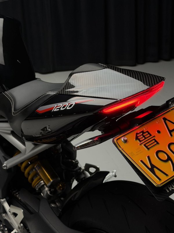 二手凯旋Speed Triple 1200
