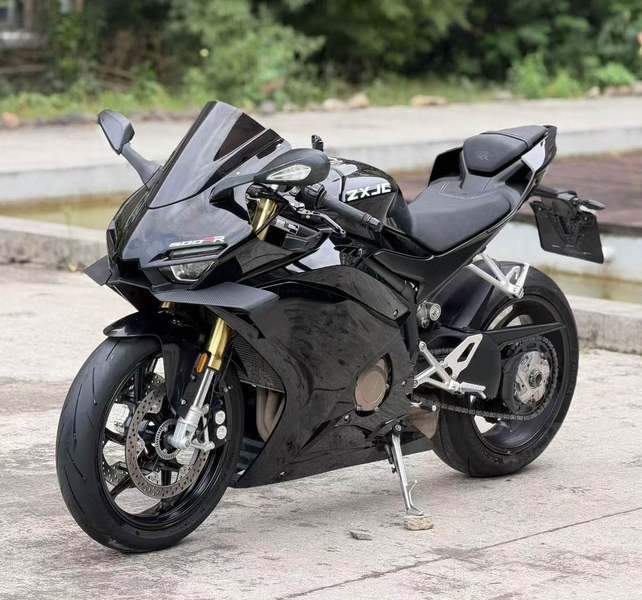 二手张雪机车500RR