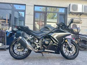 二手本田CBR400R
