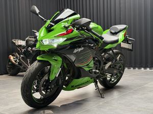 二手川崎ZX-4R