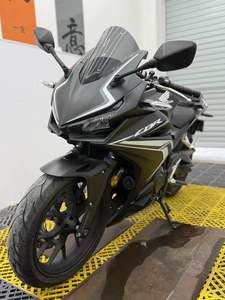 二手本田CBR400R