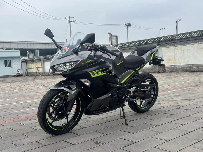 二手川崎Ninja 400