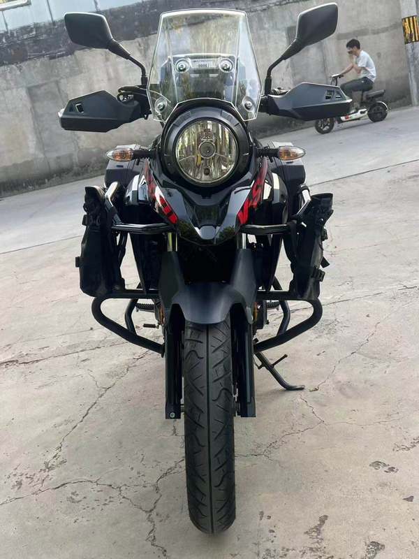 二手豪爵铃木DL250