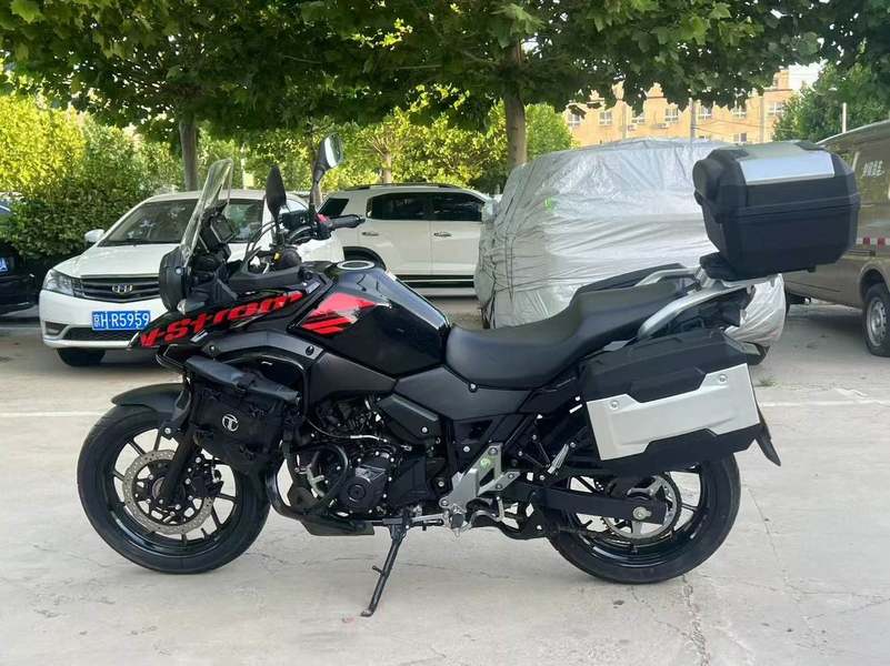 二手豪爵铃木DL250