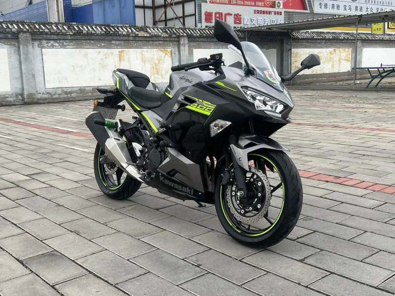 二手川崎Ninja 400