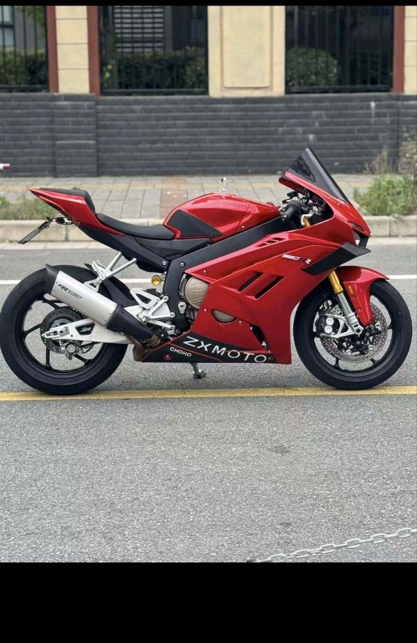 二手张雪机车820RR