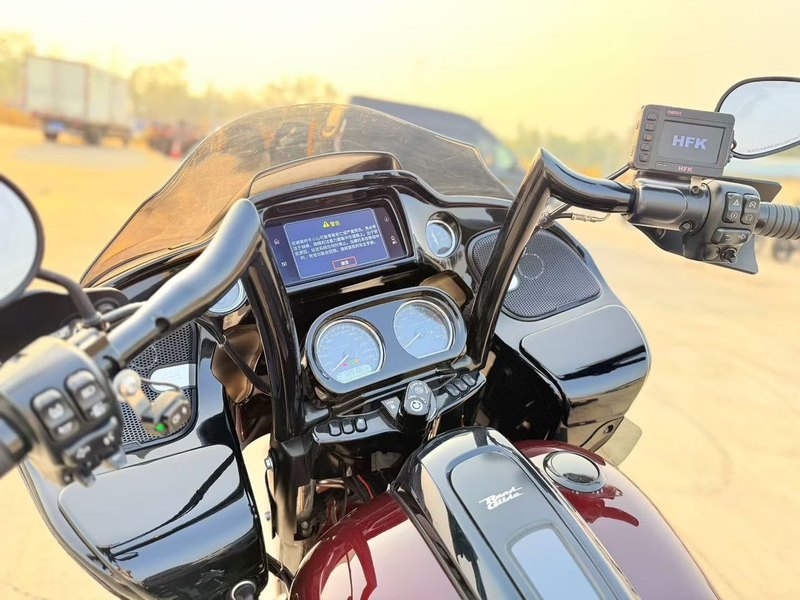 二手哈雷戴维森公路滑翔 Road Glide