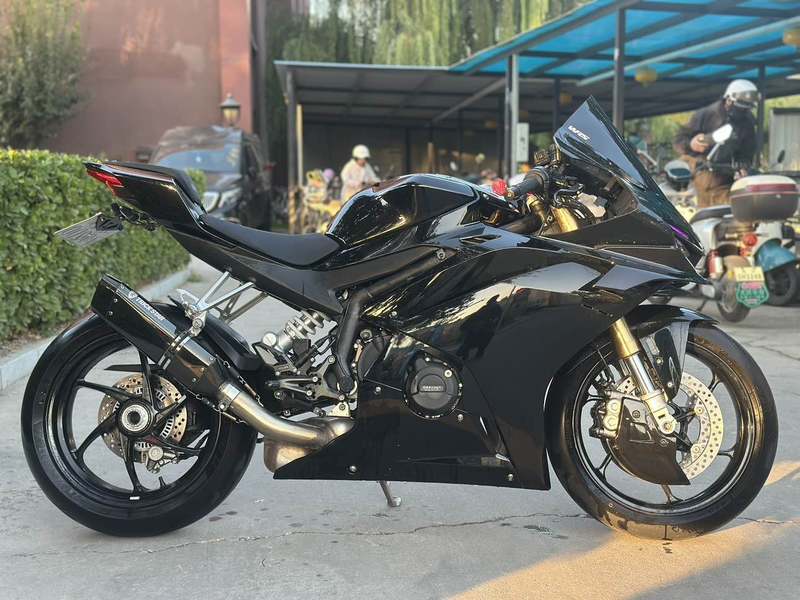 二手张雪机车500RR
