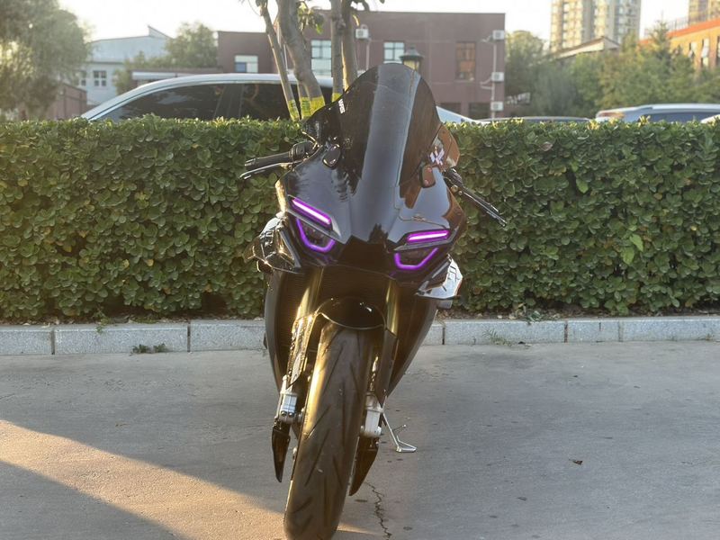 二手张雪机车500RR