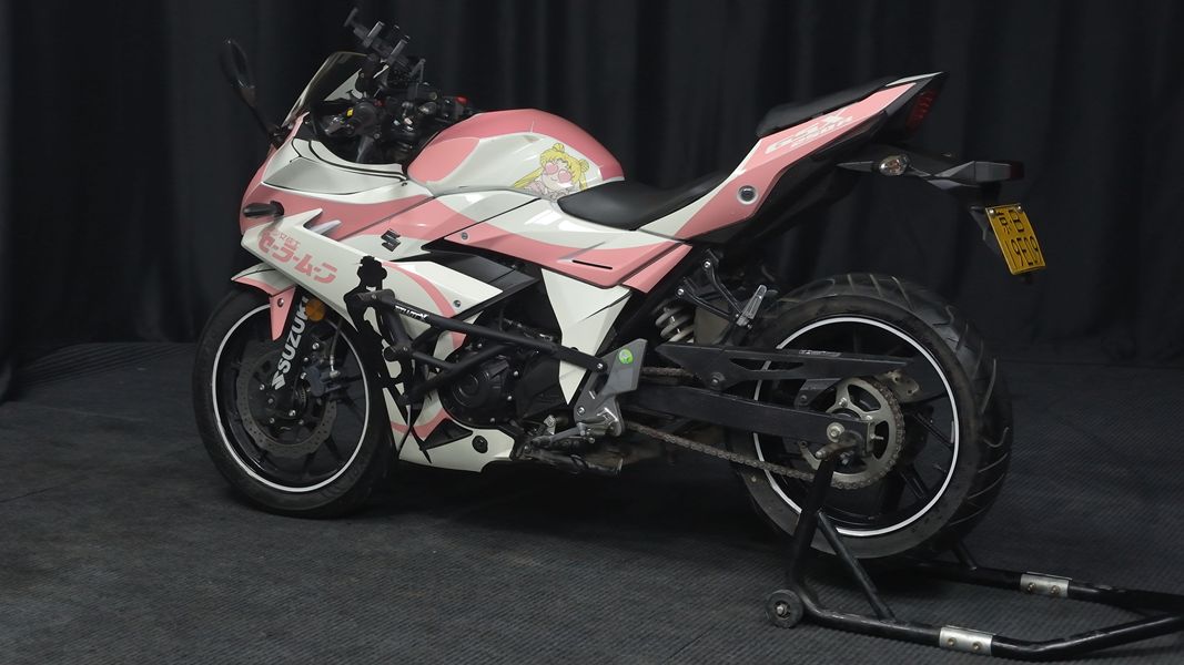 二手豪爵铃木GSX250R