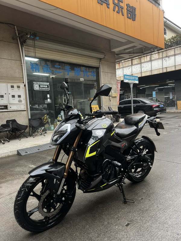 二手贝纳利小迅龙 BN150S