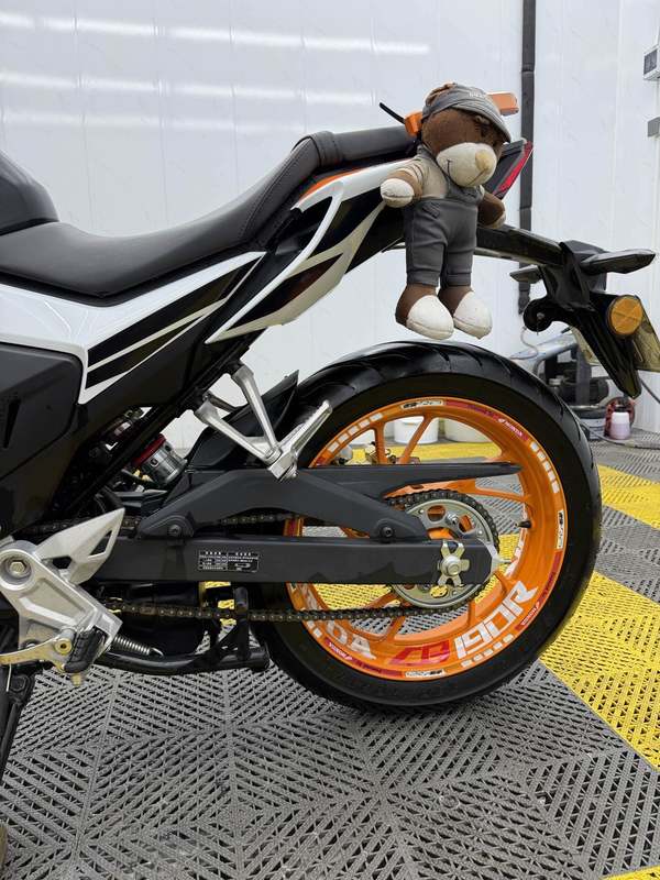 二手五羊本田CB190R 暴锋眼