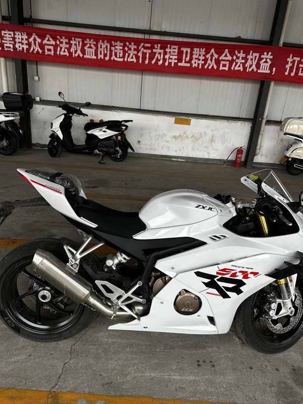 二手张雪机车500RR