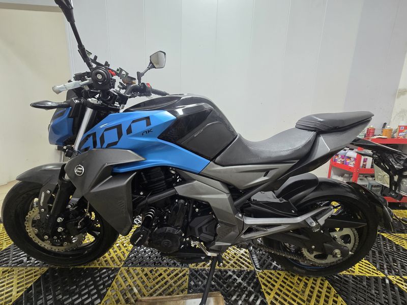 二手春风400NK