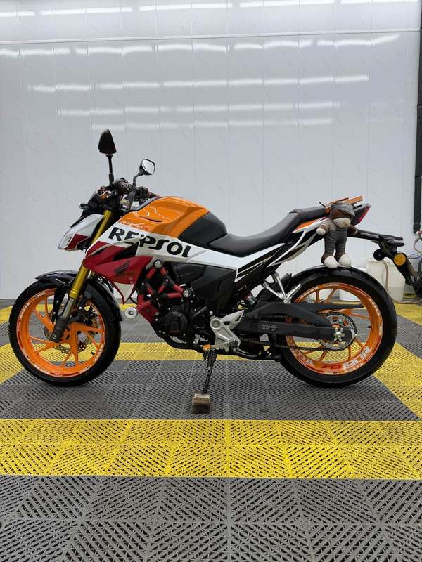 二手五羊本田CB190R 暴锋眼