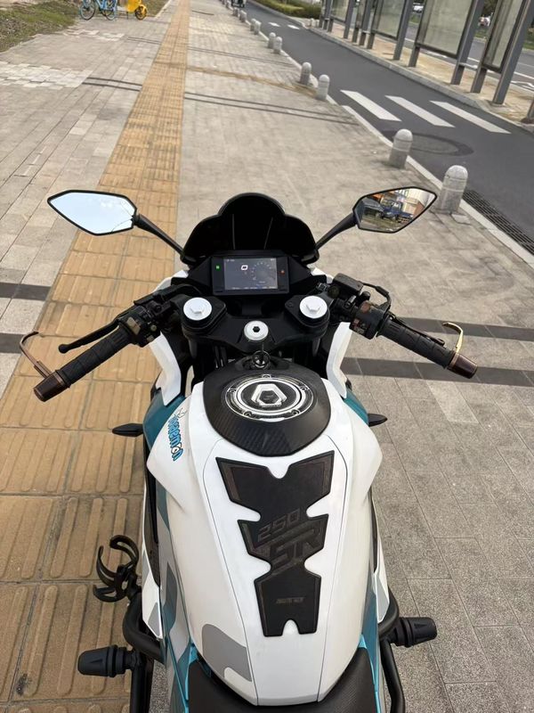 二手春风250SR