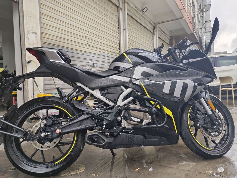 二手春风250SR