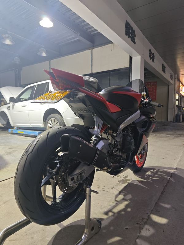 二手阿普利亚RS 660 