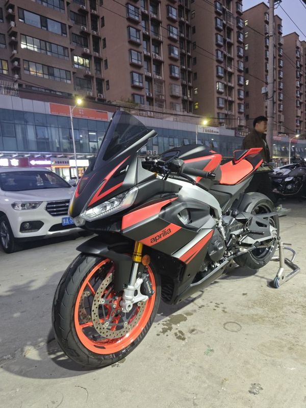 二手阿普利亚RS 660 